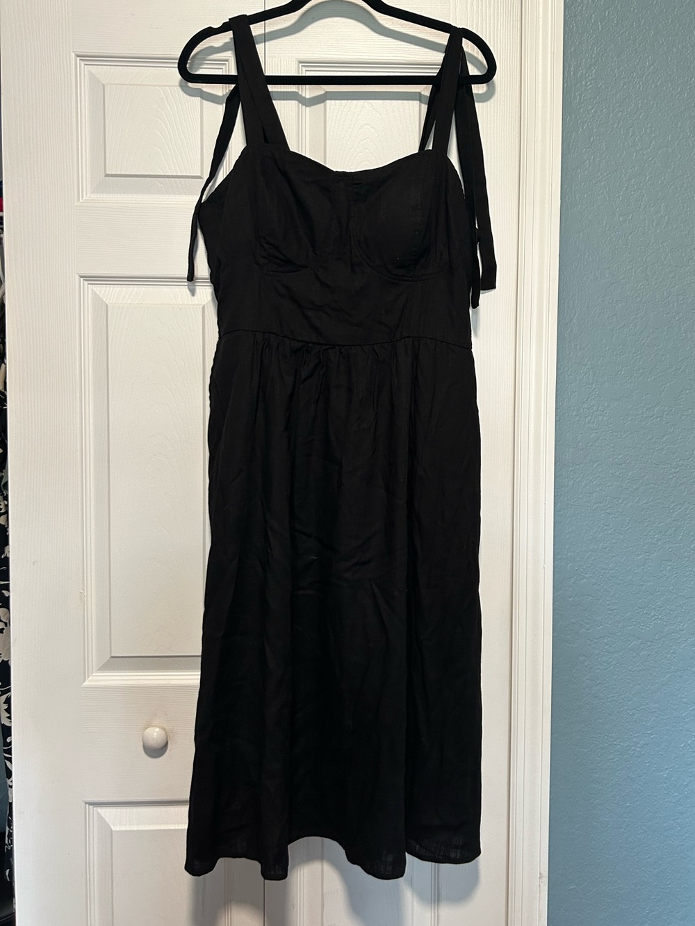 Lauren Conrad Black Tie-Shoulder Sundress